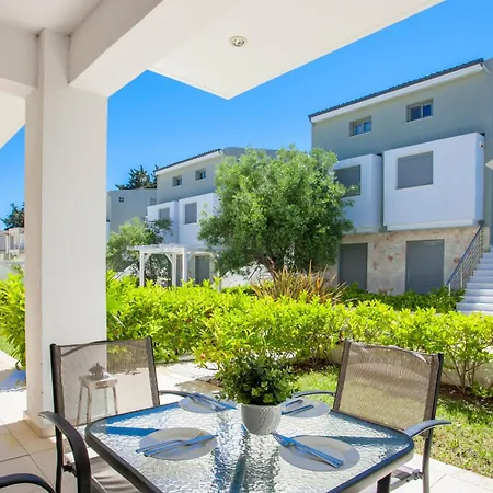 Kassiopea By The Sea 1